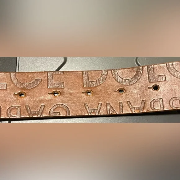 EUC Dolce & Gabbana Leather Belt! Can be Unisex!